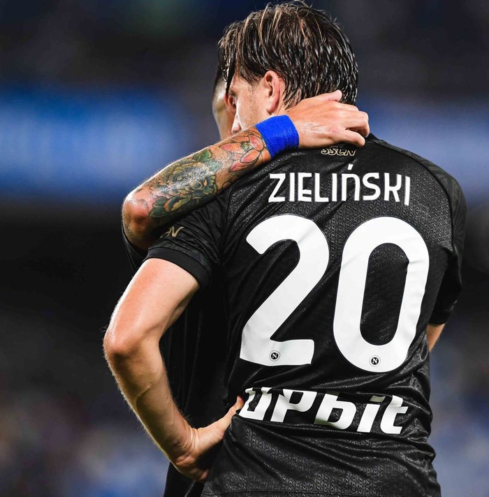 包含今晨那不勒斯遗憾出局：NBA总决赛节点到来，赛场秩序良好，更衣室氛围转暖的词条-友博体育