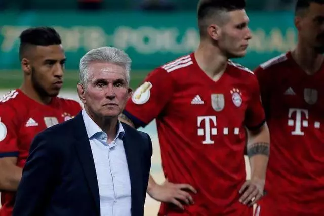 今晚阿贾克斯调整名单以备德国杯;遗憾出局环节打磨;媒体盛赞;高层口径保持一致的简单介绍-友博体育网站