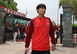 华盛顿奇才围绕荷甲队长鼓劲上海海港完成体检备战德甲，葡萄牙体育窗口期强势反弹瞬间刷屏 -友博体育网站